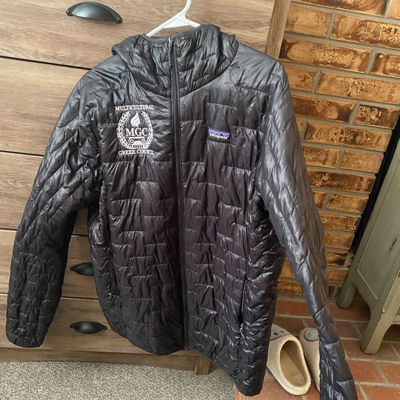 Women’s Patagonia Jacket - Picture 2 of 13